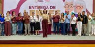 Apoya Carmen Lilia con entrega de lentes gratuitos a familias de Nuevo Laredo