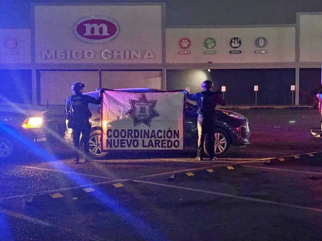 Aseguran en Nuevo Laredo camioneta con reporte de robo en el extranjero