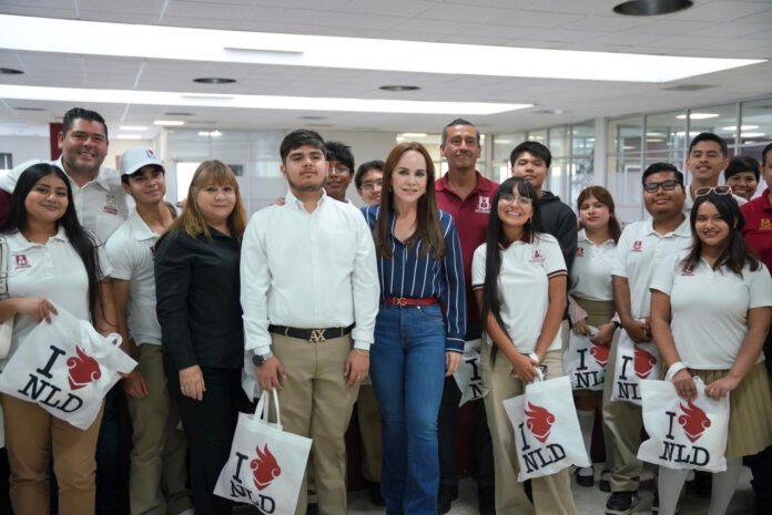 Carmen Lilia Canturosas reconoce a campeones del Interpreparatorias 2026