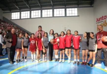 Carmen Lilia recupera 80 años de historia: entrega renovado el Gimnasio Escuadrón 201