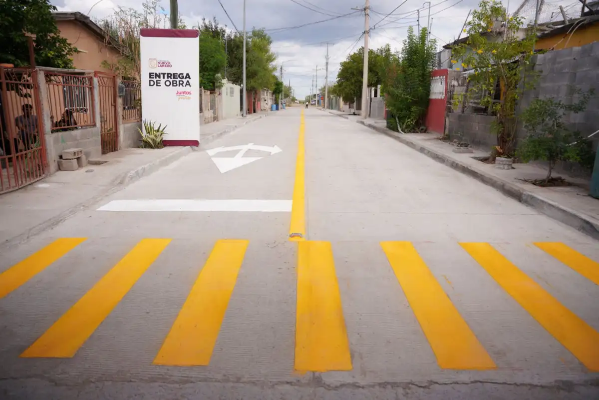 Carmen Lilia Canturosas renueva calles de la colonia Francisco Villa