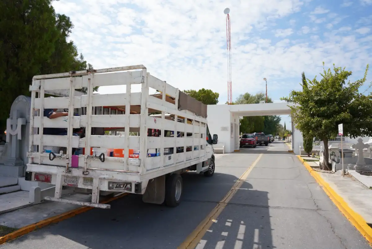 Listos panteones municipales de Nuevo Laredo para recibir a más de 20 mil visitantes por Día de Muertos