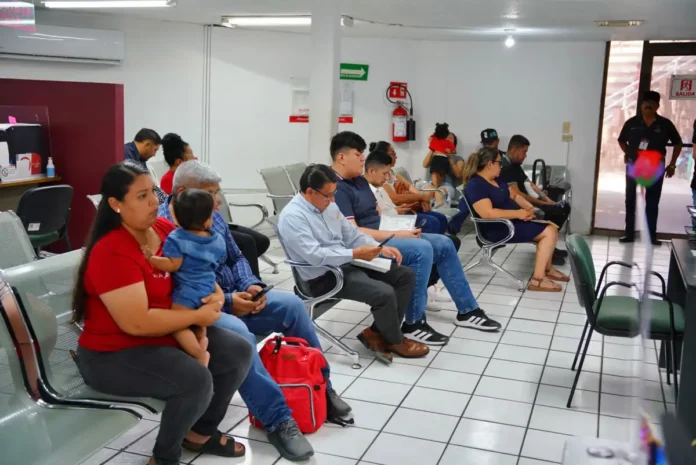 Reduce Gobierno Municipal tiempos de entrega de pasaportes en Nuevo Laredo