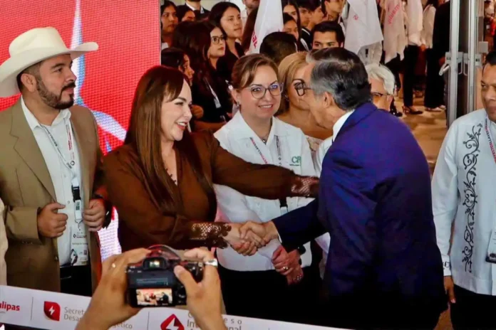Respalda Carmen Lilia Canturosas agenda energética de Américo Villarreal con acciones sustentables en Nuevo Laredo