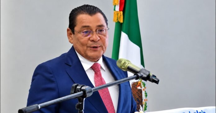 Carlos de Anda busca la alcaldía de Nuevo Laredo en 2027