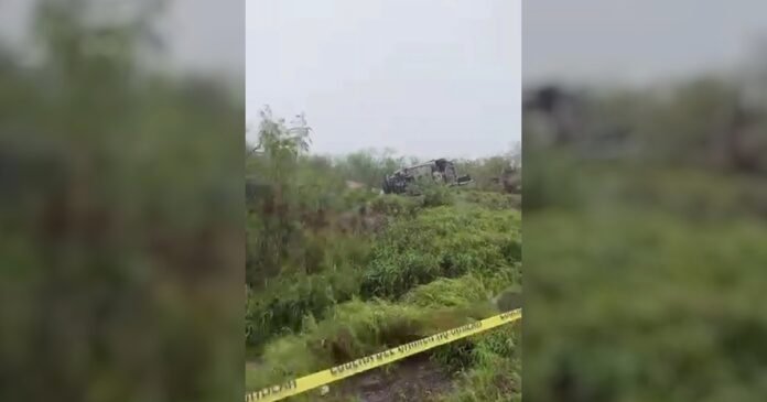 Vuelca patrulla de la Guardia Estatal; muere un elemento